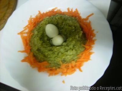 Recepta de cuina de Ous al niu de verdura