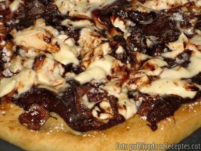 Recepta de cuina de Pizza de 3 xocolates amb mascarpone