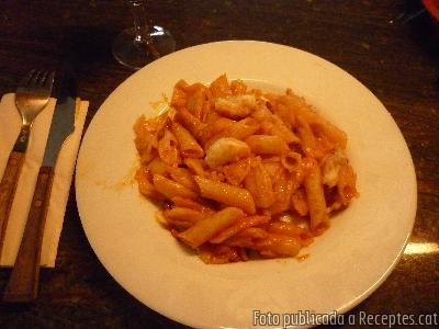 Recepta de cuina de Macarrones con Piñones