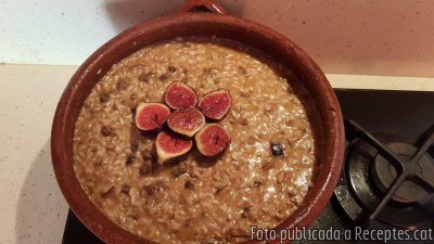 Recepta de cuina de Rissoto amb figues i botifarró