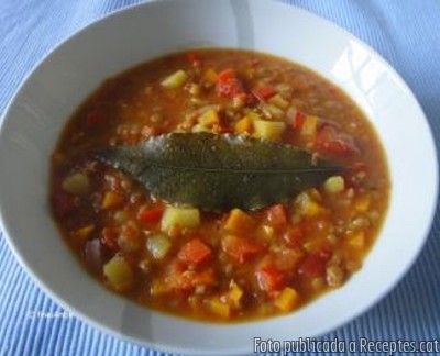 Recepta de cuina de Sopa picant de llenties vermelles