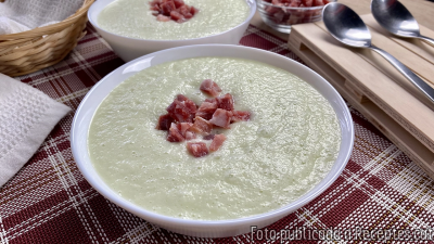 Recepta de cuina de Sopa freda de meló