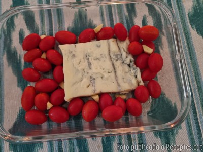 Recepta de cuina de Tagliatele amb cherrys i gorgonzola