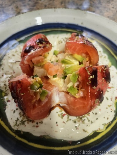 Recepta de cuina de Tomàquets farcits d'estiu