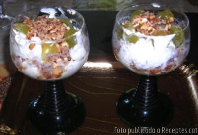 Recepta de cuina de Postre de Raïm amb Mascarpone