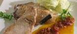 Peix espasa (emperador) amb fonoll i pesto de tomàquet sec