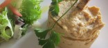 Hummus de cigrons amb torrades i enciam