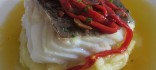 Morro de bacallà amb parmentier de patata i pebrot vermell escalivat