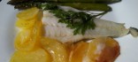 Bacallà al forn amb patates a lo pobre i pebrots del piquillo