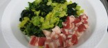 Col bullida i saltada amb rosta de cansalada viada de porc ibèric