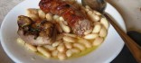 Morro i botifarra a la brasa amb mongetes del ganxet