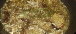 Sopa d’all i farigola amb ou mollet