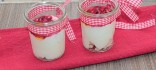 Postres de iogurt grec amb mel i magrana