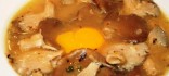 Sopa de girgoles amb rovell d’ou