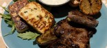 Foto de la recepta Xai a la barbacoa, albergínies i halloumi